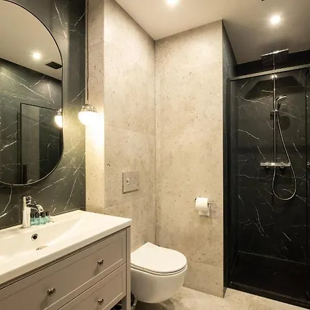 Drewno I Ogien Apartmán *